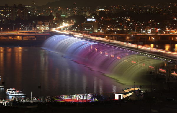 Rainbow-Fountain6