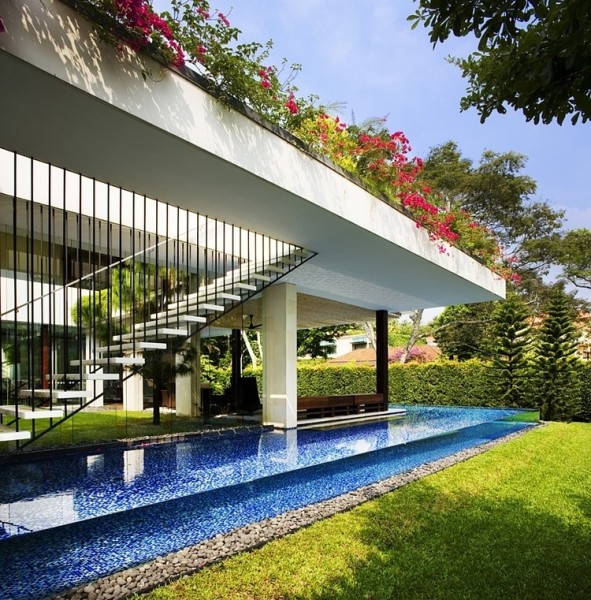 008-tangga-house-guz-architects