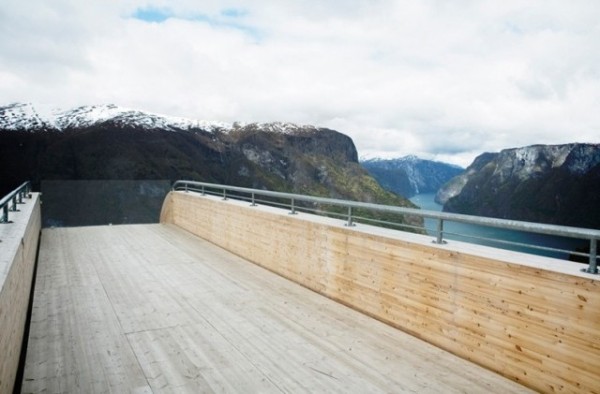 Aurland-Viewing-Bridge5-640x421