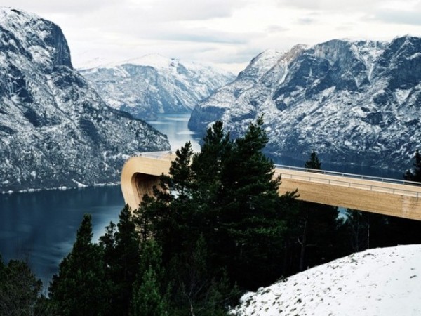 Aurland-Viewing-Bridge6-640x481