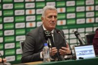 Vladimir Petkovic forme son équipe technique pour l’équipe d’Algérie de football